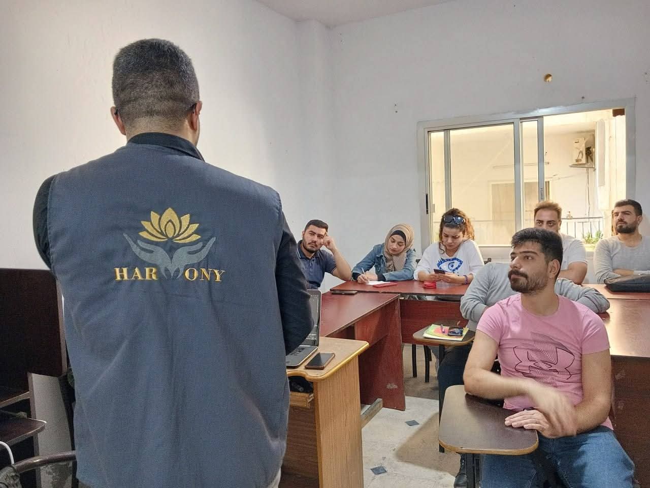 بناء التماسك المجتمعي